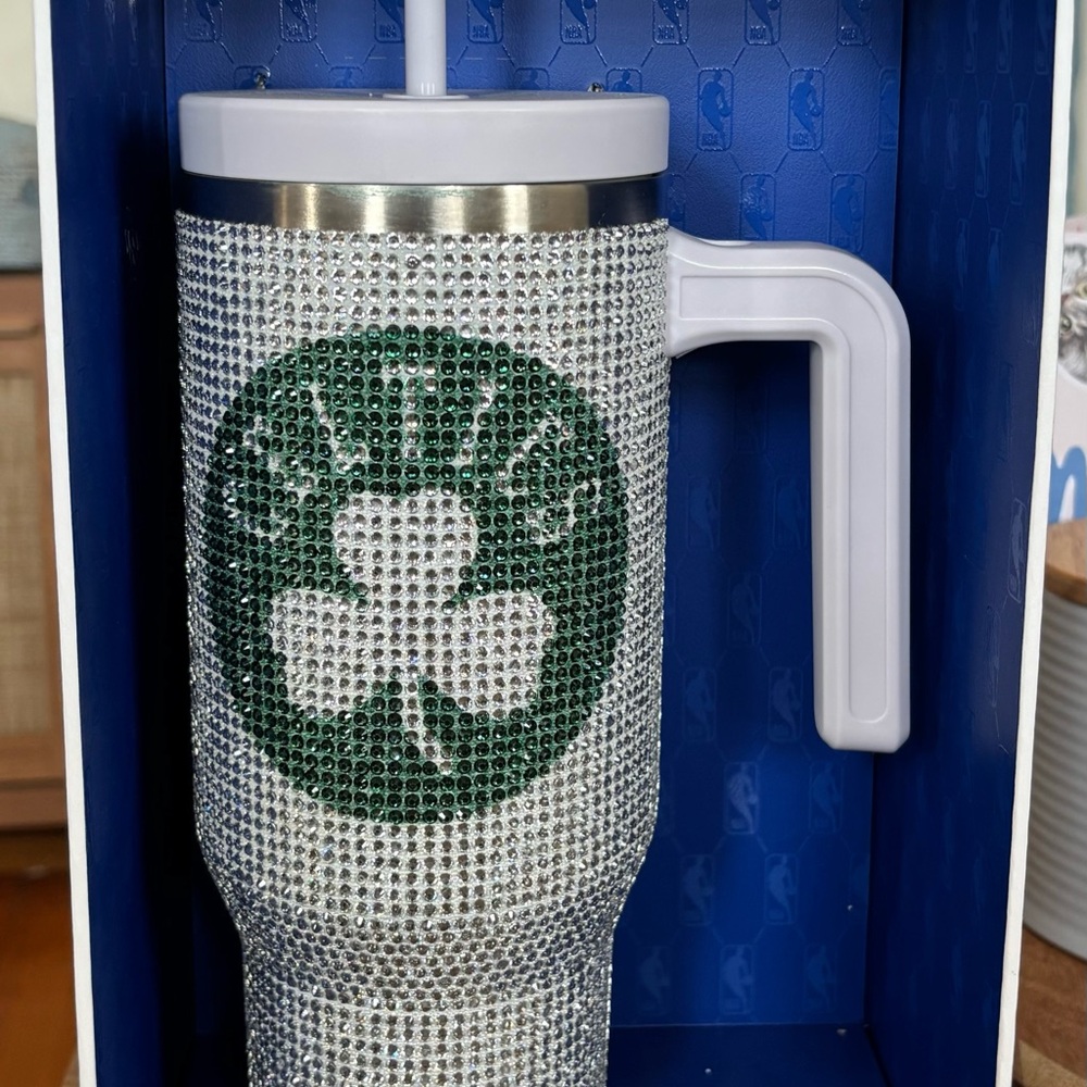 NBA x Hydrapeak Insulated Tumbler with Rhinestones